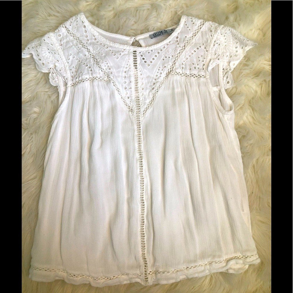 3/$20🌸 White Blouse